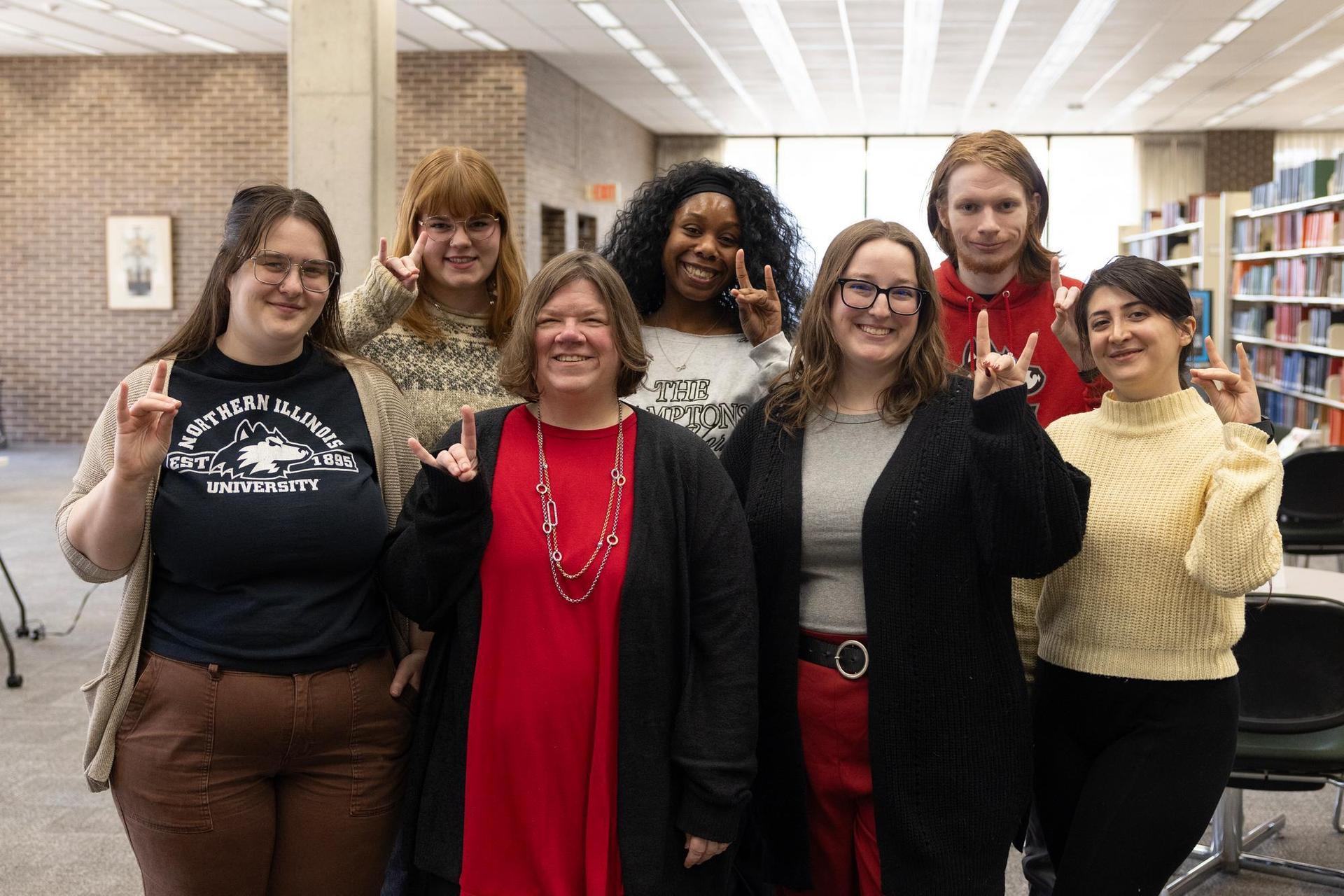 Connect with NIU.