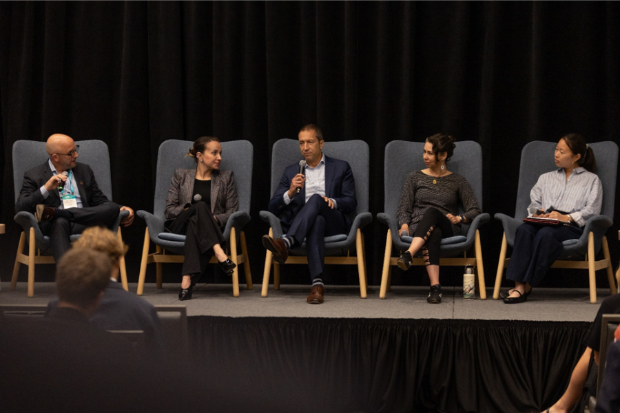 Speakers on Stage 