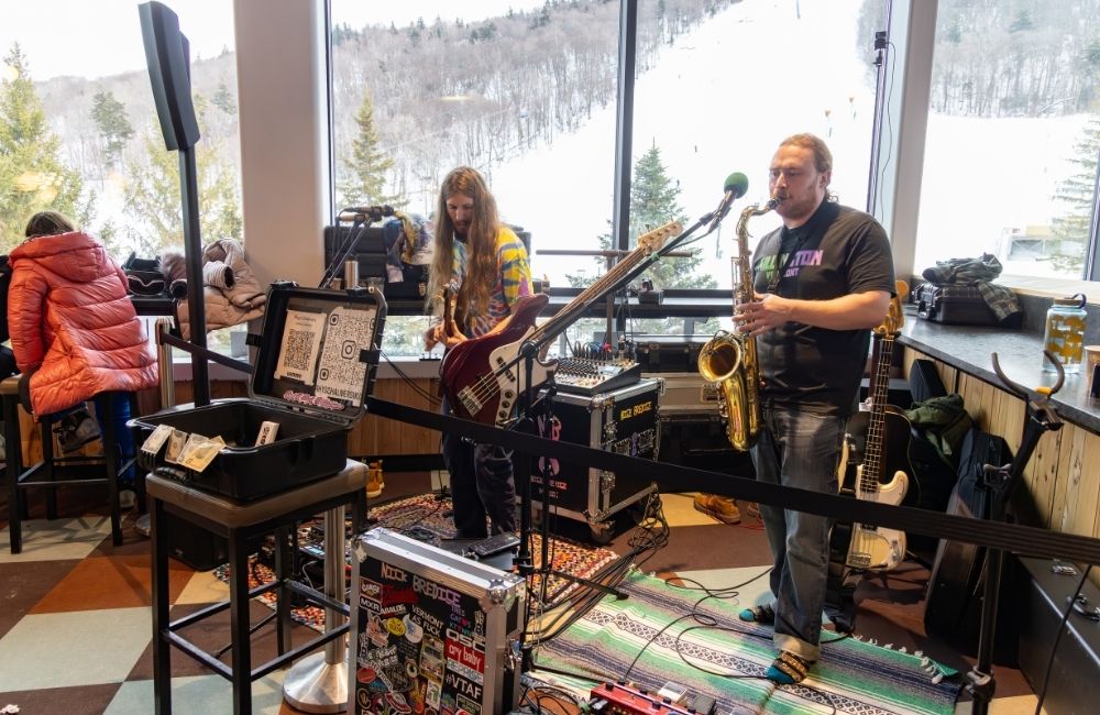 Live music at K-1 Lodge
