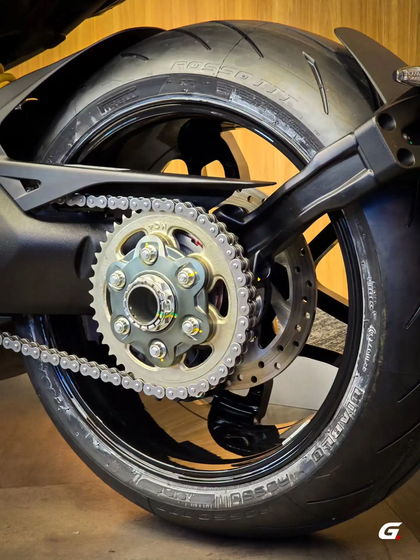 Ducati XDiavel V4 chega ao Brasil com motor V4 Granturismo de 168 cv