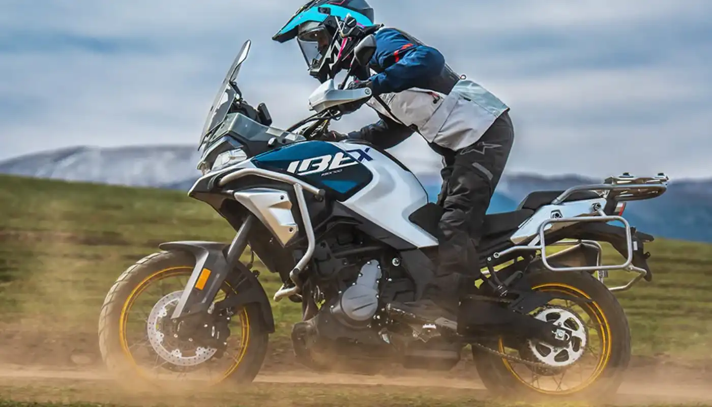 CFMOTO IBEX 700: Ficha técnica completa