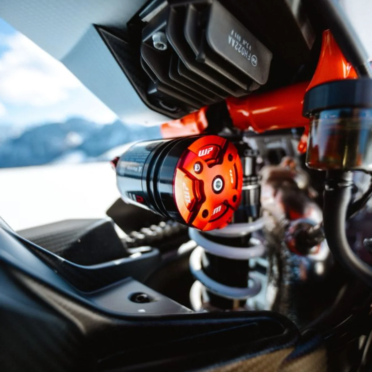 Nova KTM 1390 Super Duke RR 2026 é apresentada