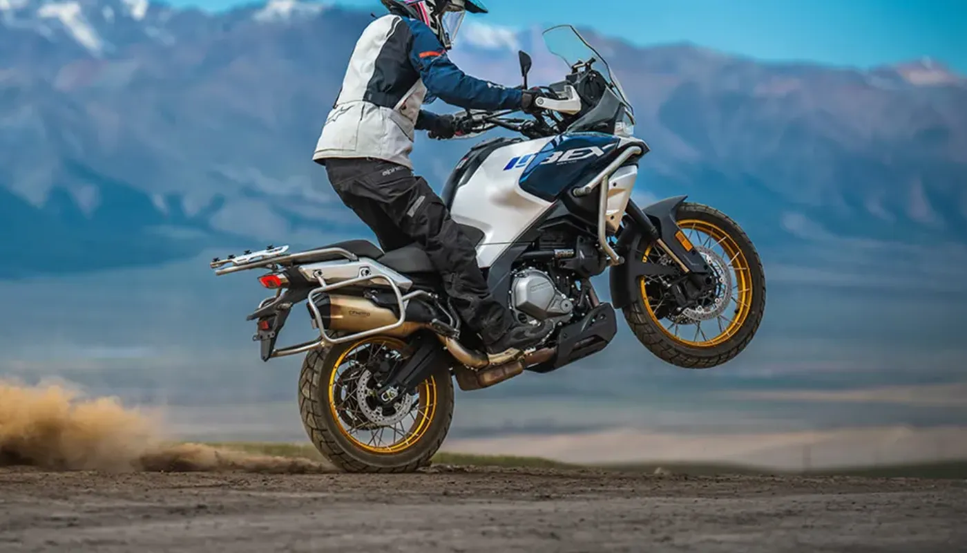 CFMOTO IBEX 700: Ficha técnica completa