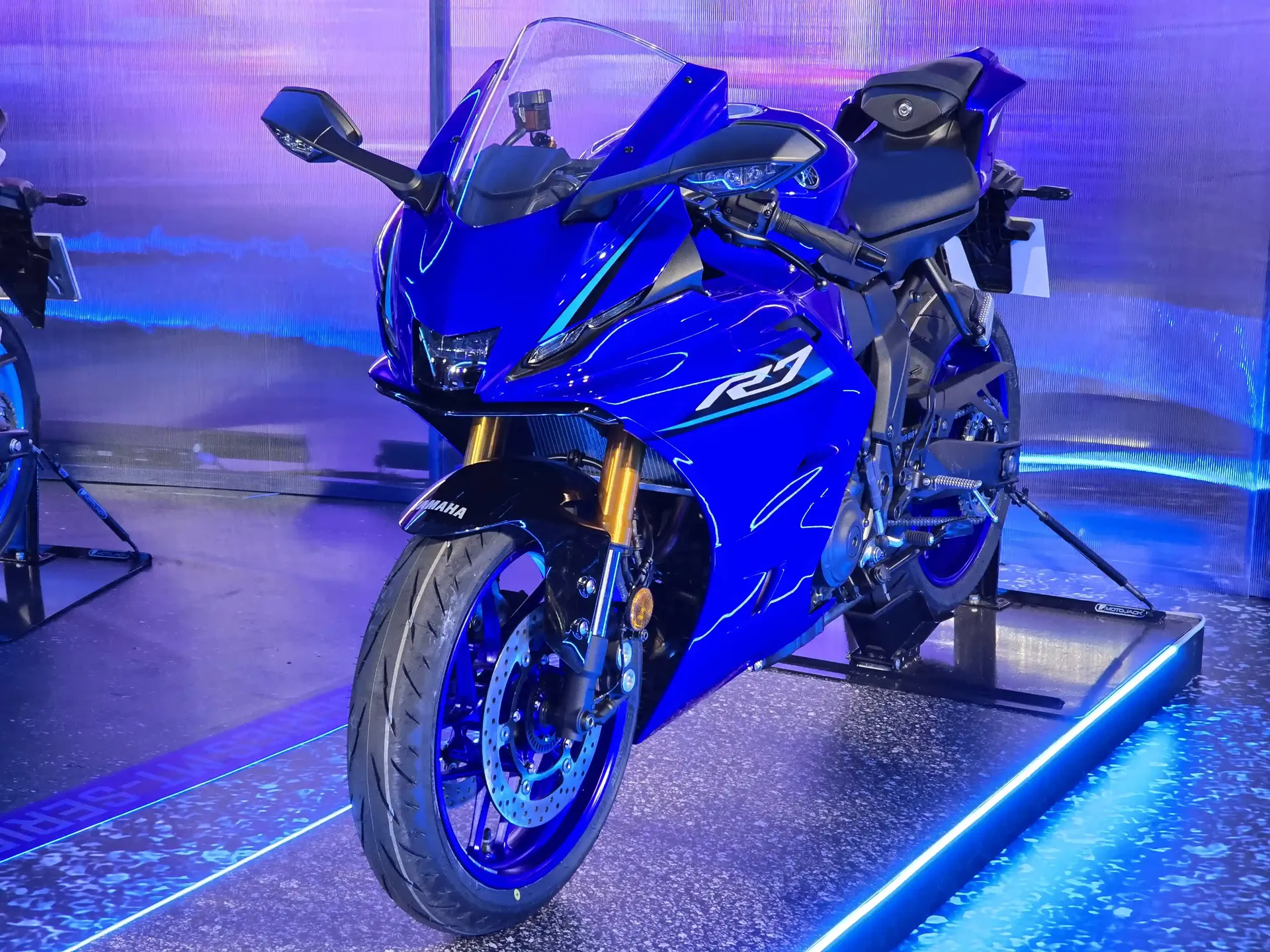 Yamaha R7 2026