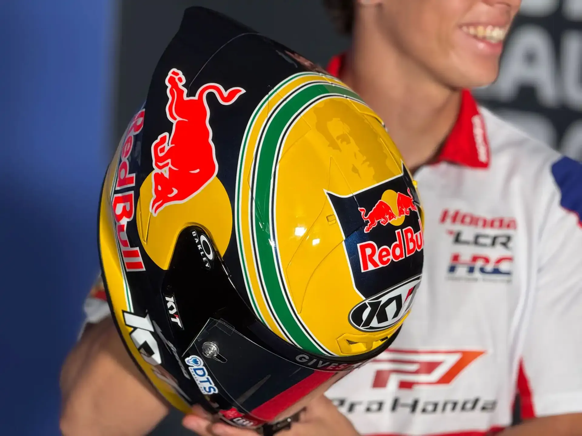 Novo Capacete de Diogo Moreira 2026 é divulgado - Grid Motors