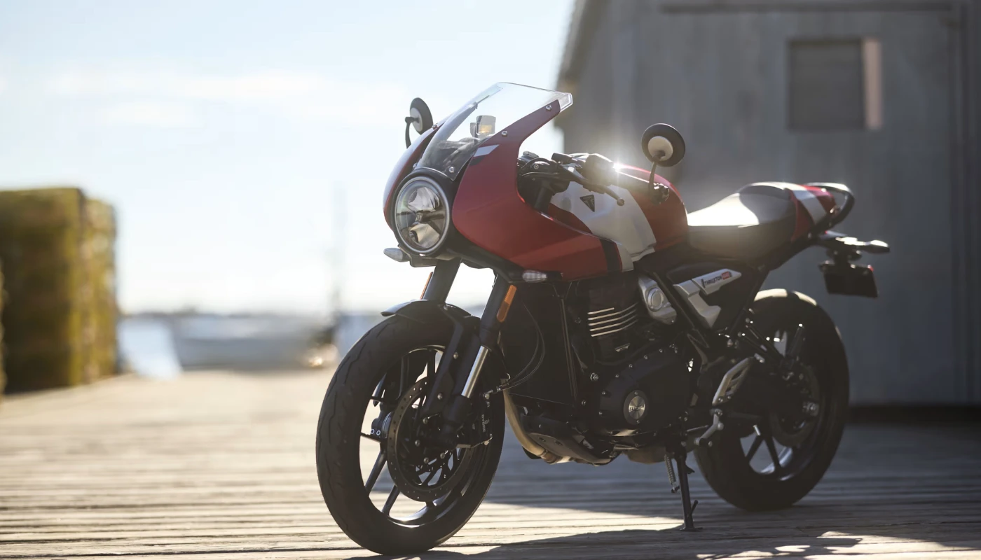 Triumph aposta em 5 motos na família 400 Triumph aposta em 5 motos na família 400