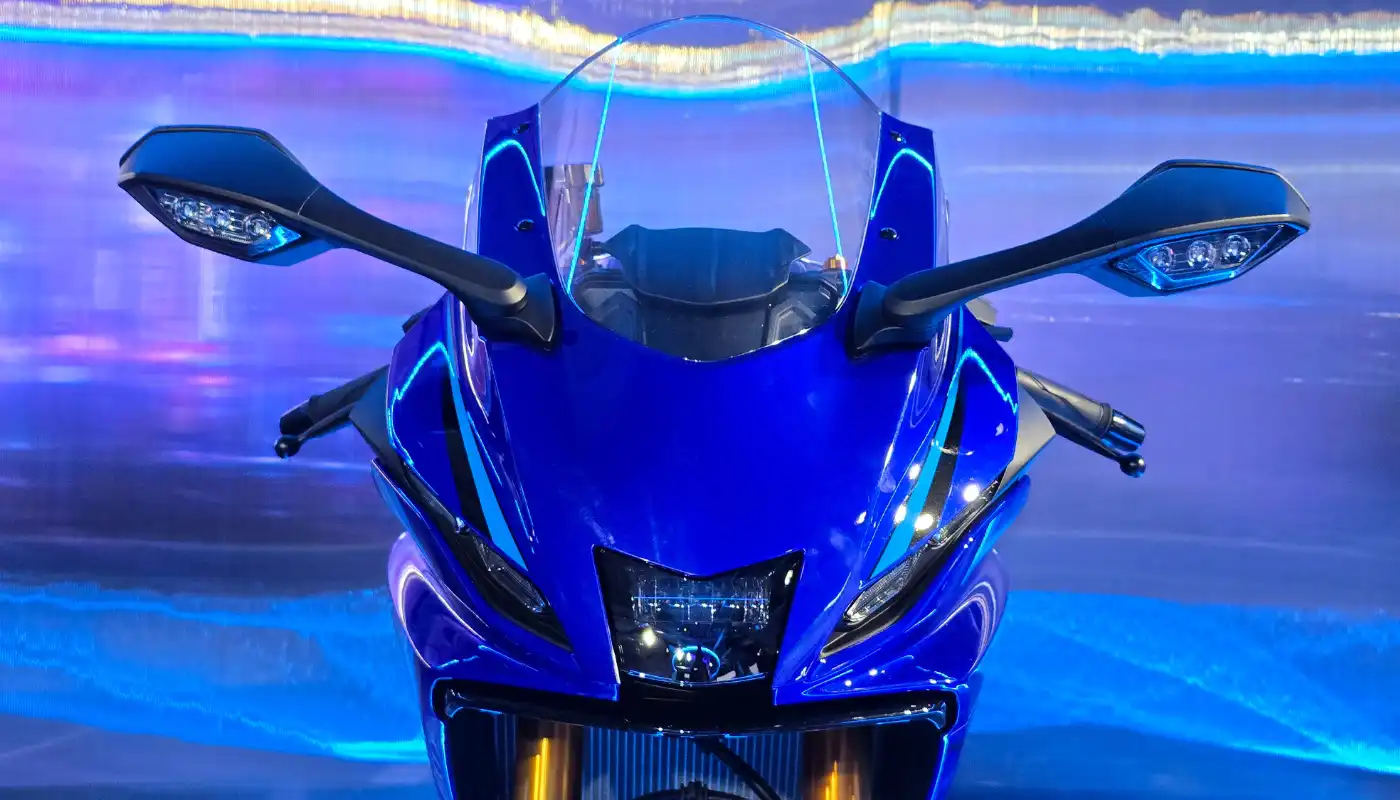Yamaha R7 chega ao Brasil com 73,4 cv