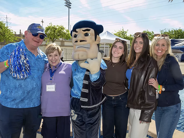 Grandparents with their Toreros
