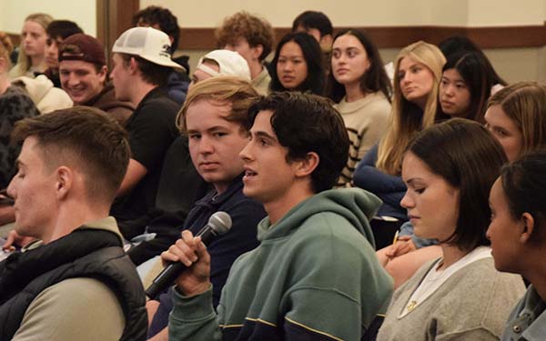 Photo of AI related student program 