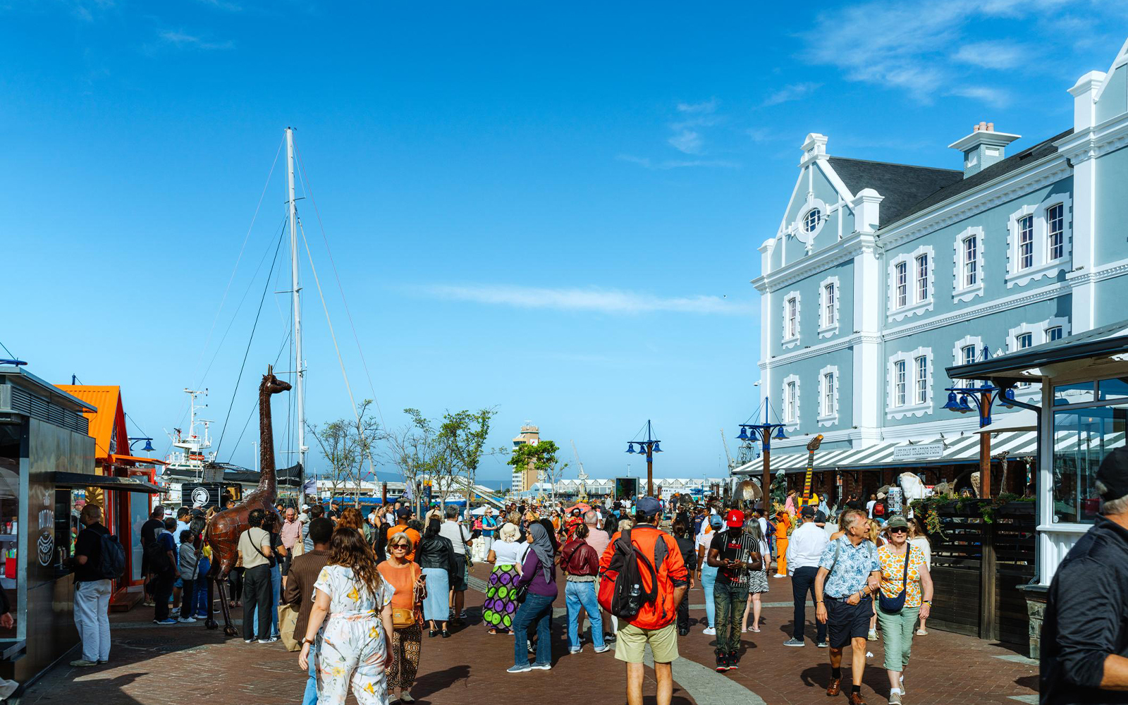 Tourism Sector Anticipates Strong Growth Ahead of Autumn Travel Season