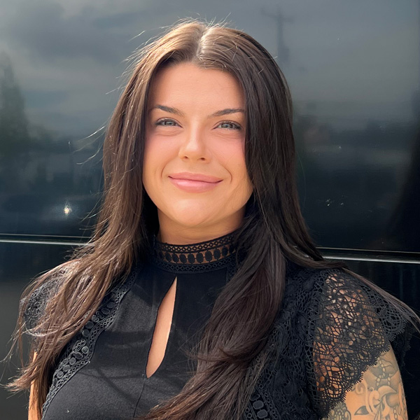 Image of Team Member Courtney