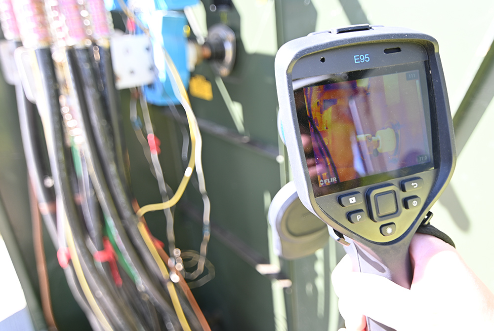 Close up shows infrared camera screen