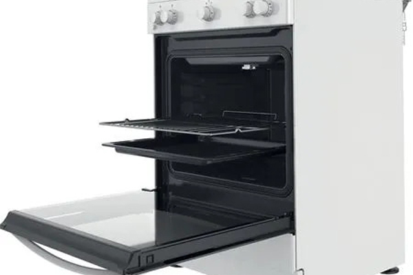 cucina a gas con forno elettrico