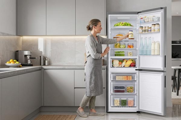 frigorifero combinato Samsung con motore Inverter