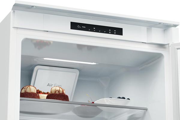 frigorifero con sistema di raffreddamento ventilato