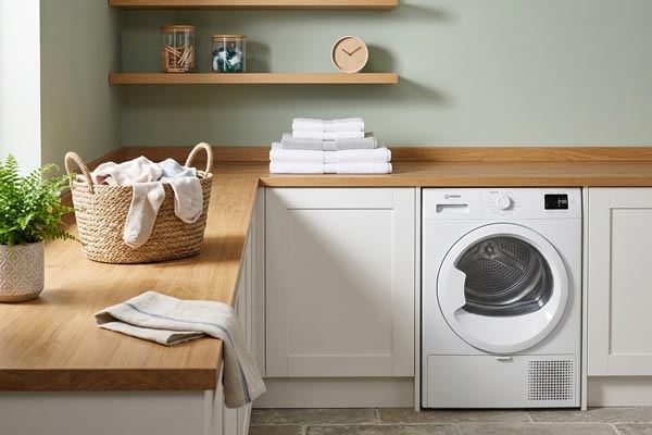 INDESIT Asciugatrice CYD83DWWIT