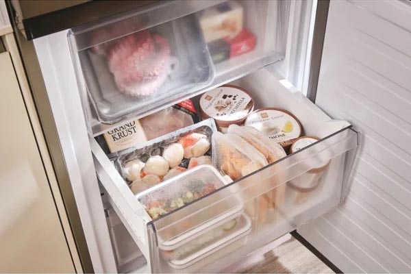 frigorifero combinato con freezer