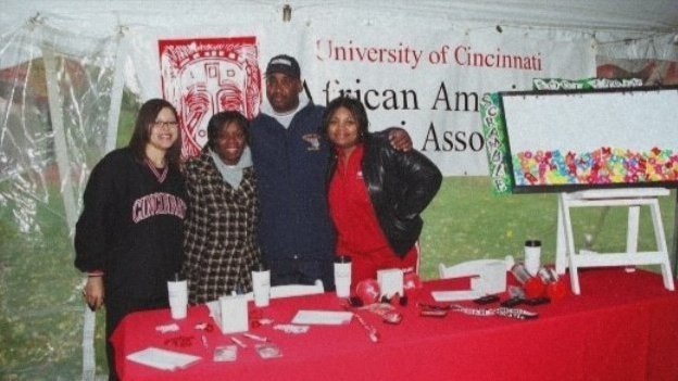 Students at an African American Alumni Affiliate event